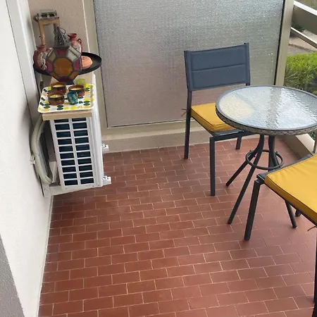 דירה Joli Vue Mer, Piscine, Tennis, Parking