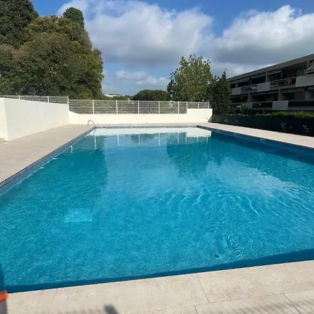 Apartamento Joli Vue Mer, Piscine, Tennis, Parking Antibes